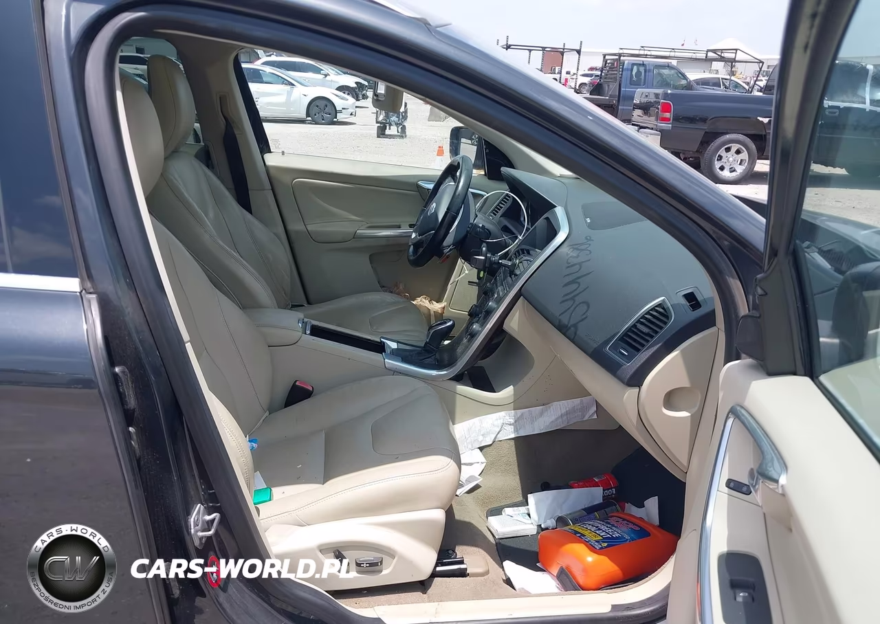 2015 Volvo Xc60 T6 Platinum VIN:YV4902RD3F2622594 - 5