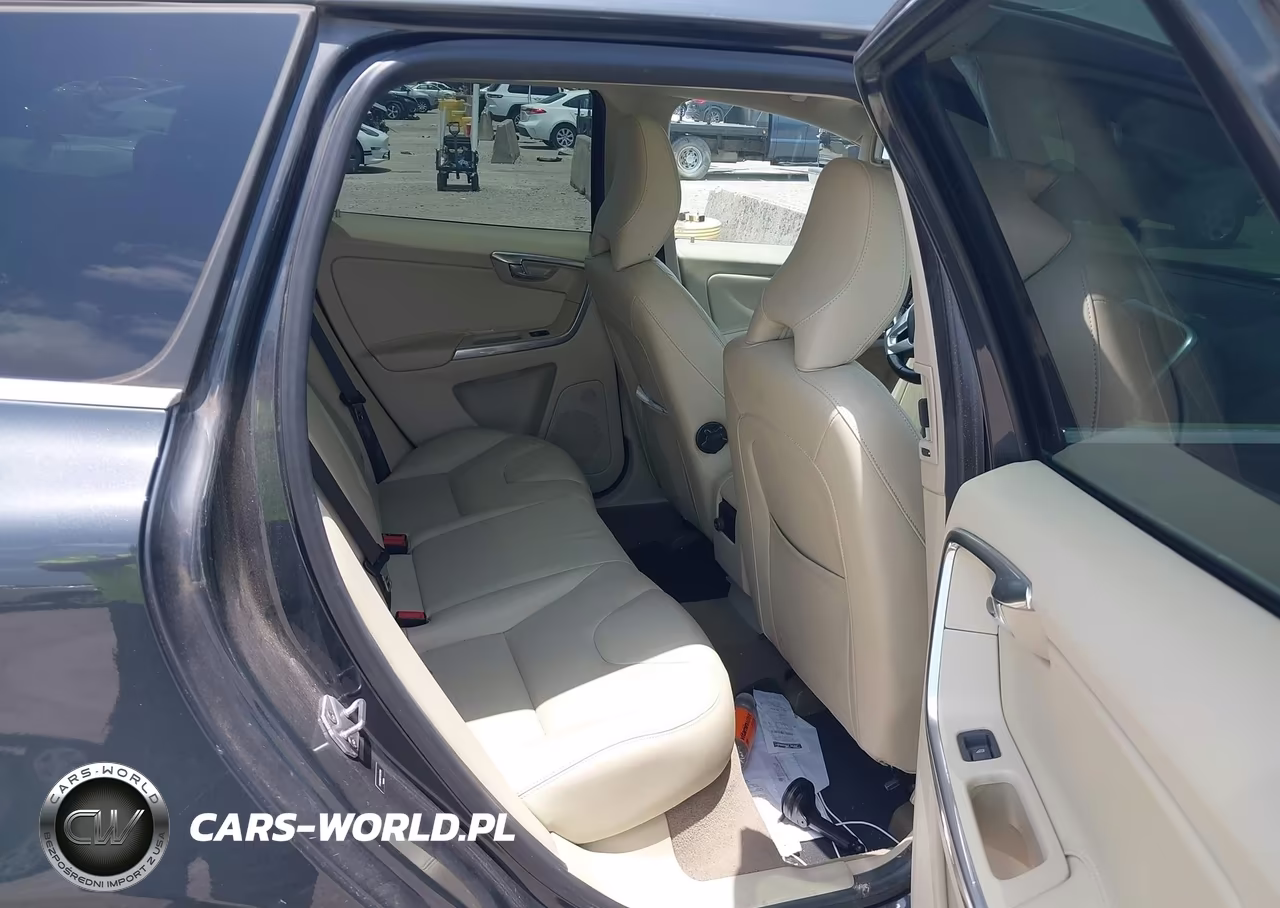 2015 Volvo Xc60 T6 Platinum VIN:YV4902RD3F2622594 - 8