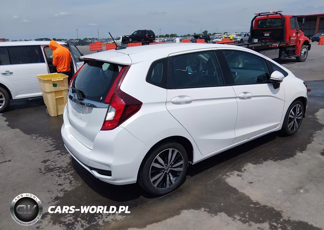 2018 Honda Fit Ex-L VIN:3HGGK5H00JM730582 - 4