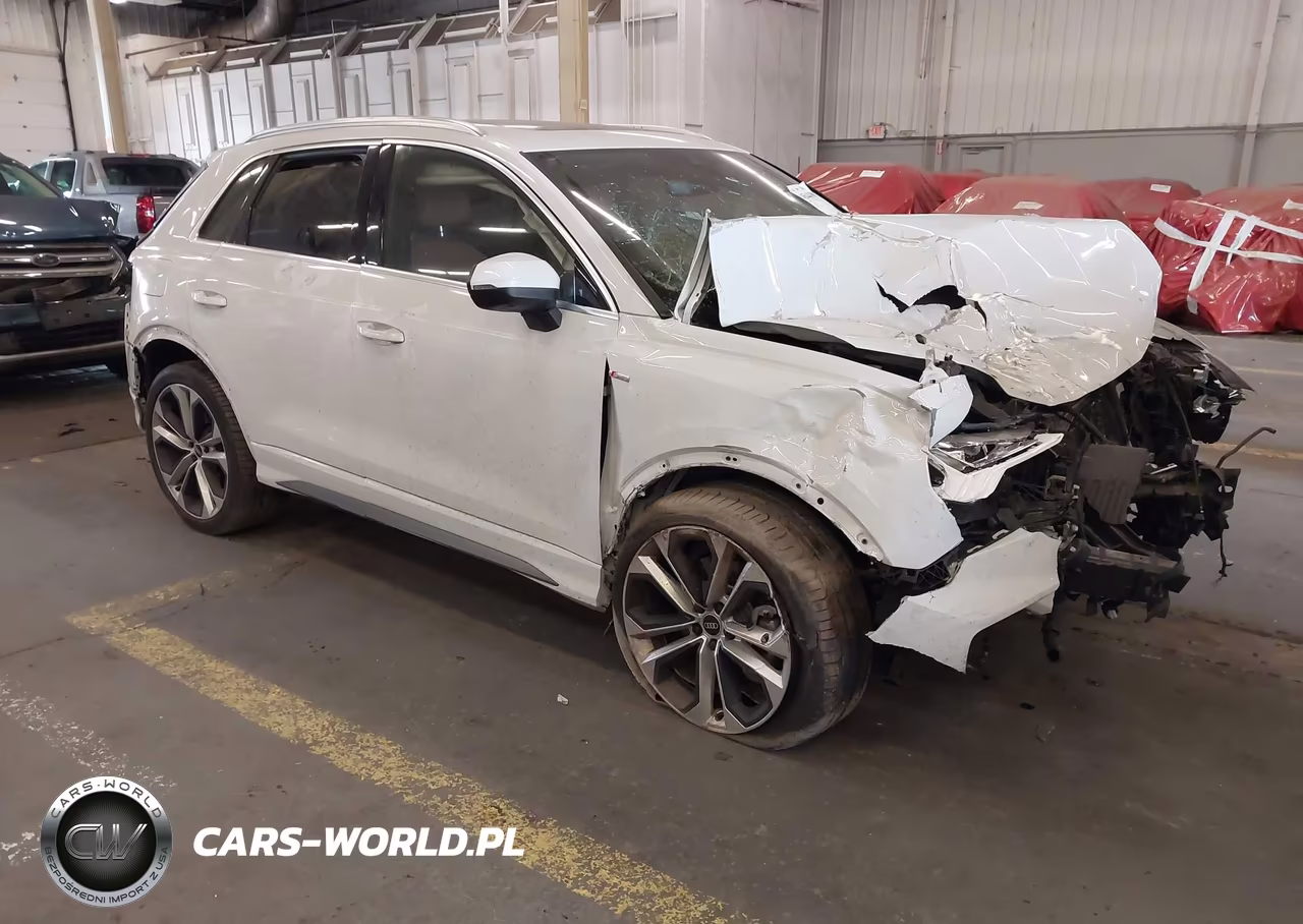 2021 Audi Q3 Premium Plus 45 Tfsi S Line Quattro Tiptronic – zdjęcie 1 z 16