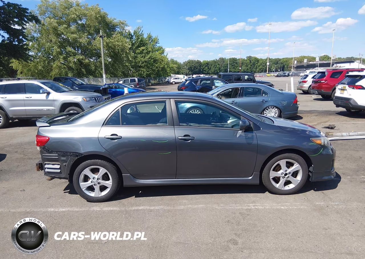 2012 Toyota Corolla S VIN:2T1BU4EE5CC903716 - 13