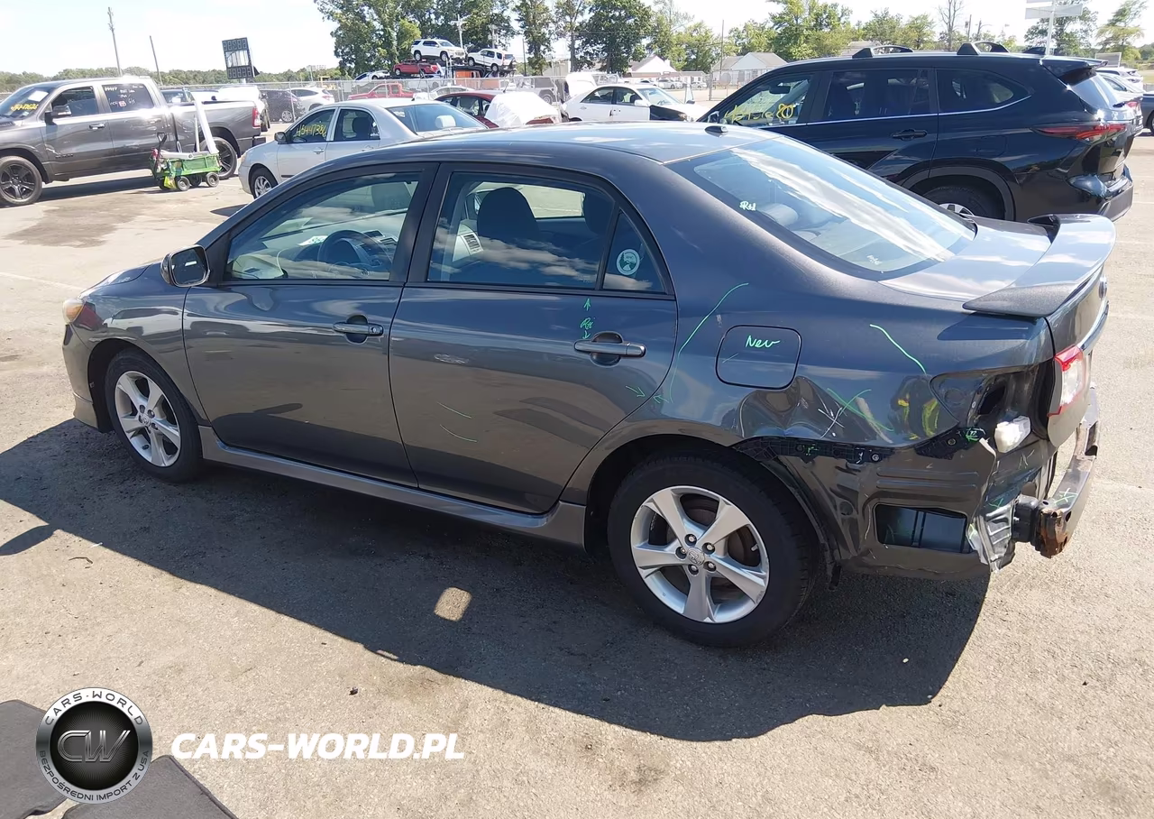 2012 Toyota Corolla S VIN:2T1BU4EE5CC903716 - 3