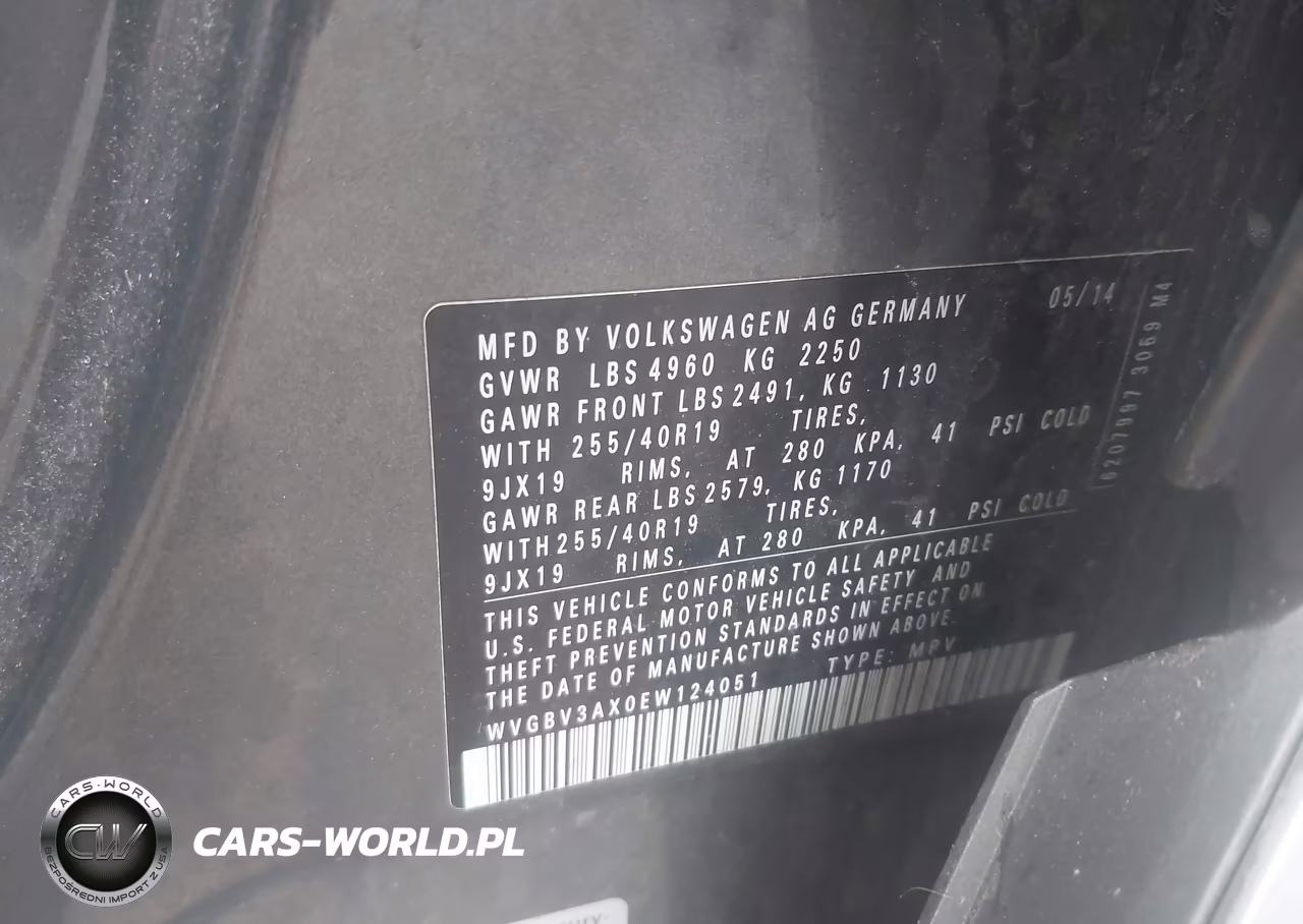 2014 Volkswagen Tiguan R-Line VIN:WVGBV3AX0EW124051 - 9