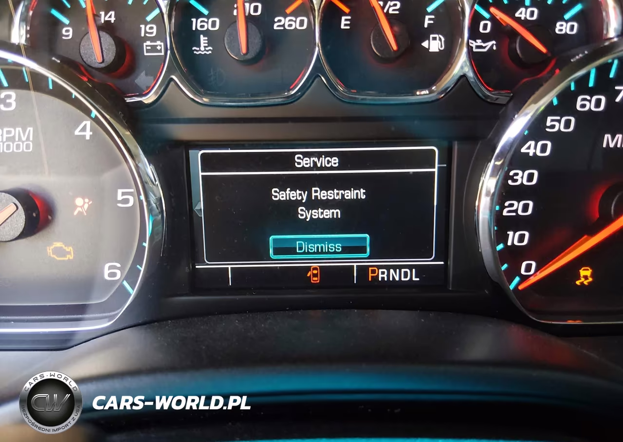 2018 Chevrolet Silverado 1500 Lt VIN:2GCRCREC8J1100651 - 14