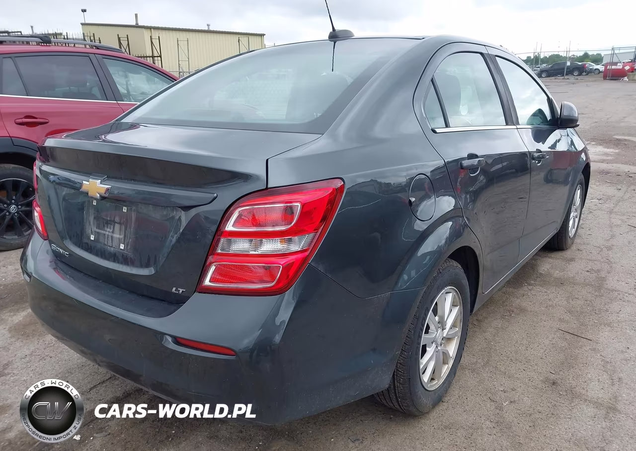 2019 Chevrolet Sonic Lt Auto VIN:1G1JD5SB2K4101629 - 4