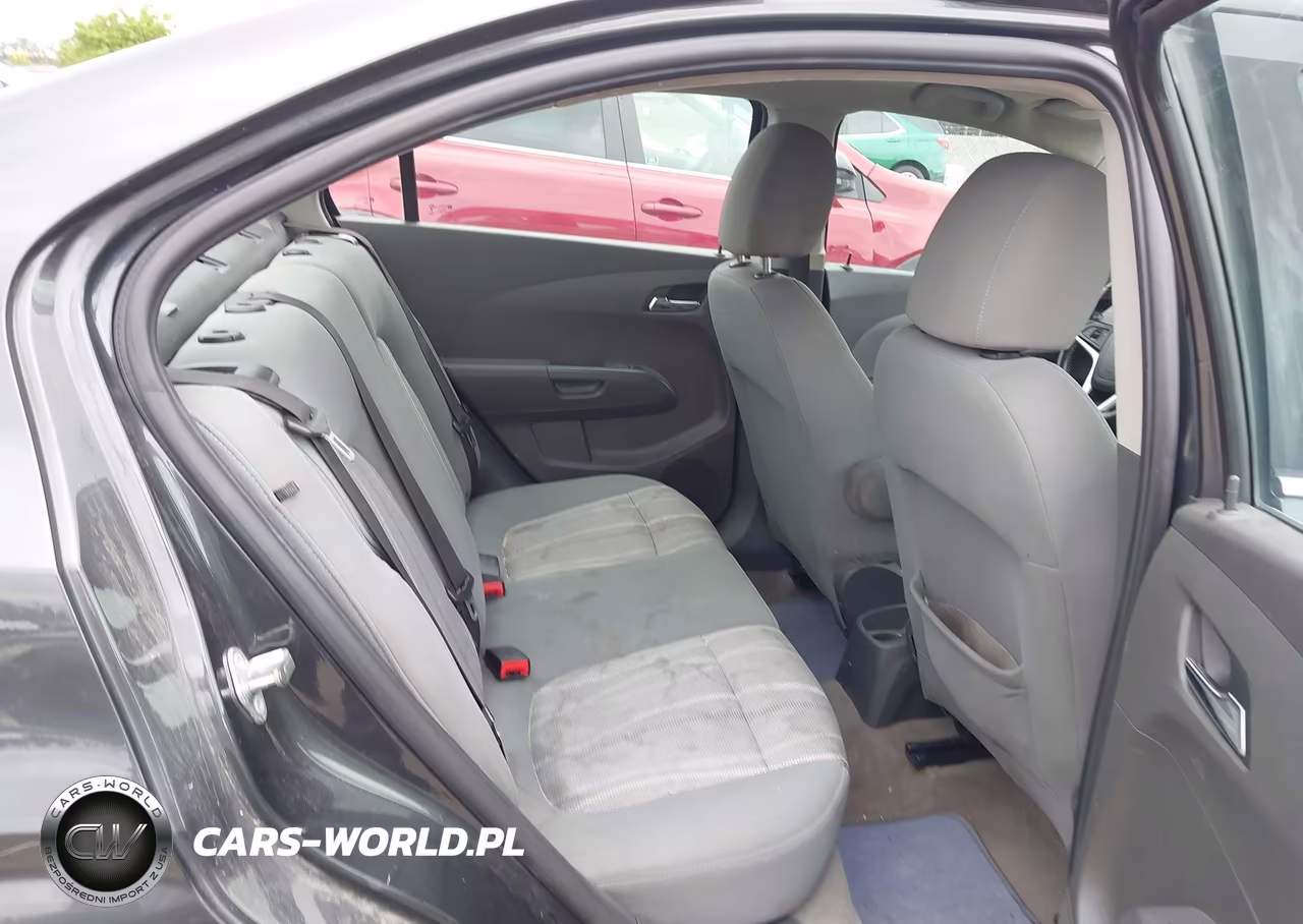 2019 Chevrolet Sonic Lt Auto VIN:1G1JD5SB2K4101629 - 8