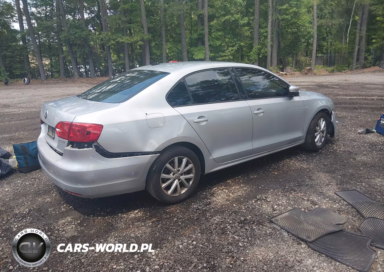 2012 Volkswagen Jetta 2.5L Se VIN:3VWDP7AJ4CM419044 - 4