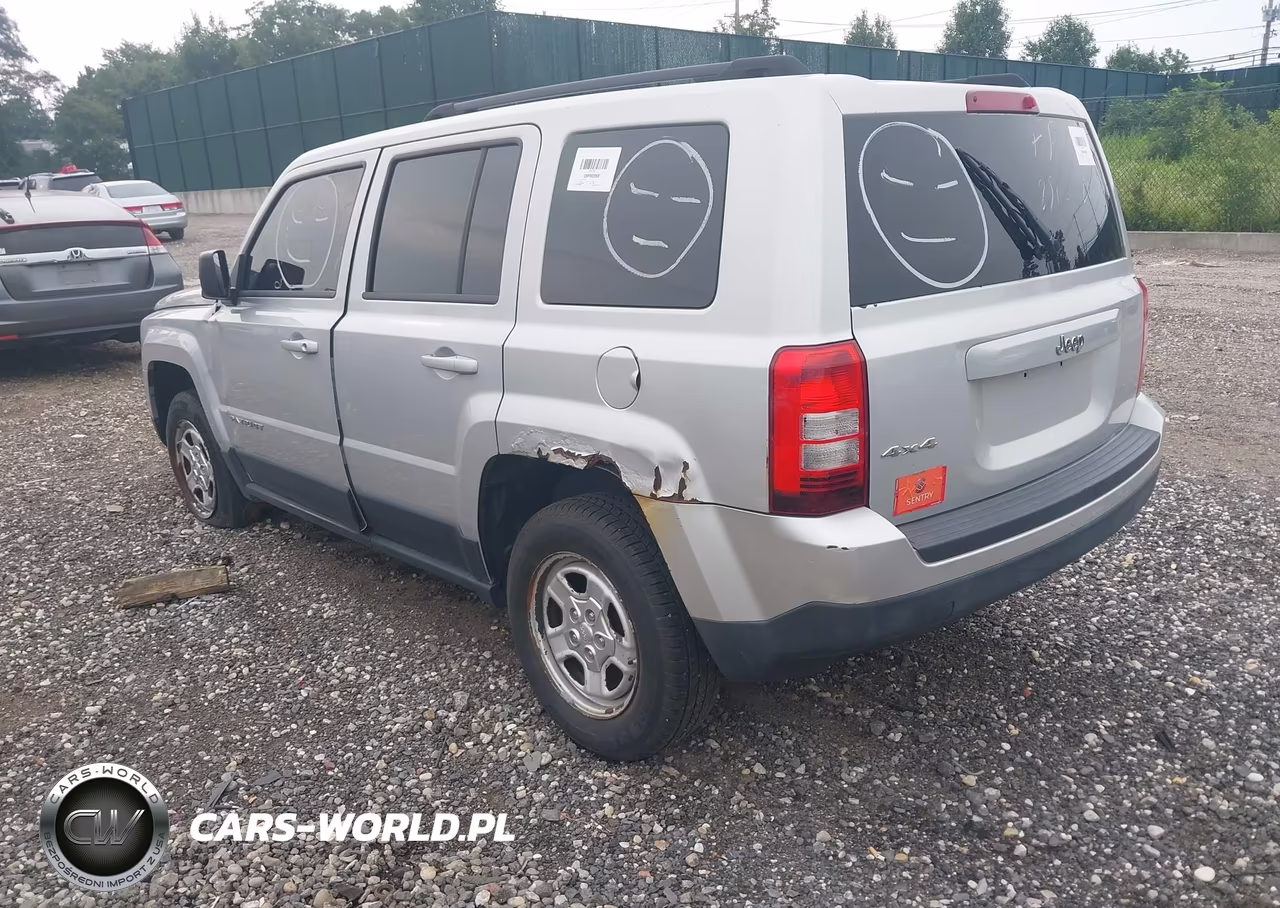 2012 Jeep Patriot Sport VIN:1C4NJRBB1CD717073 - 3