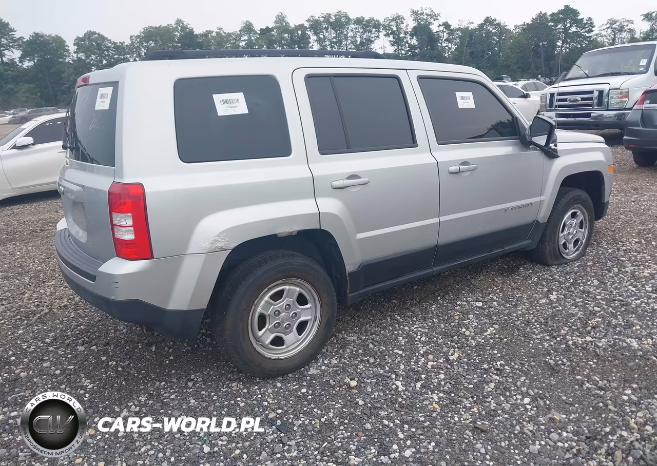 2012 Jeep Patriot Sport VIN:1C4NJRBB1CD717073 - 4