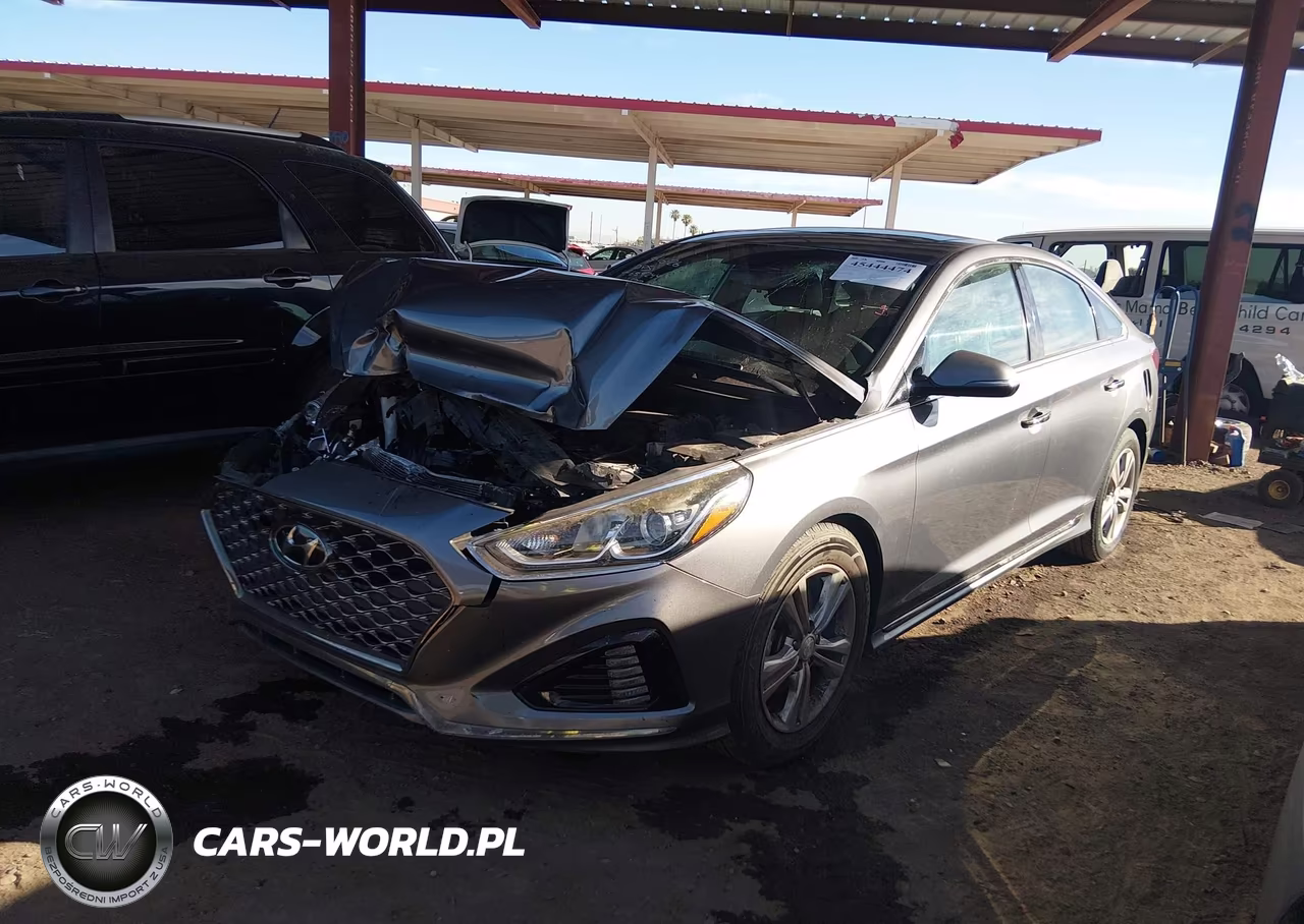 2018 Hyundai Sonata Sport VIN:5NPE34AF6JH659244 - 2