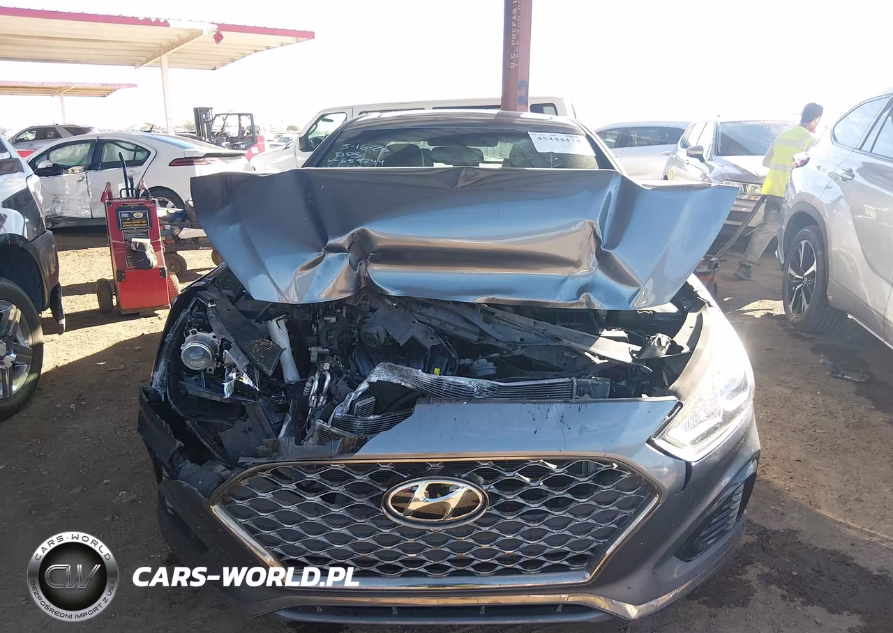 2018 Hyundai Sonata Sport VIN:5NPE34AF6JH659244 - 6