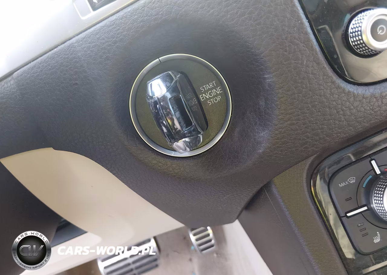 2016 Volkswagen Touareg Vr6 Executive VIN:WVGEF9BP5GD011576 - 11