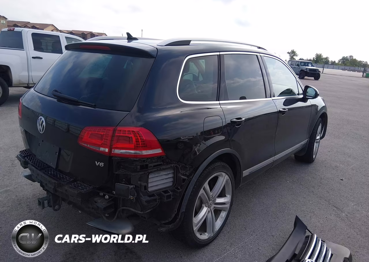 2016 Volkswagen Touareg Vr6 Executive VIN:WVGEF9BP5GD011576 - 4