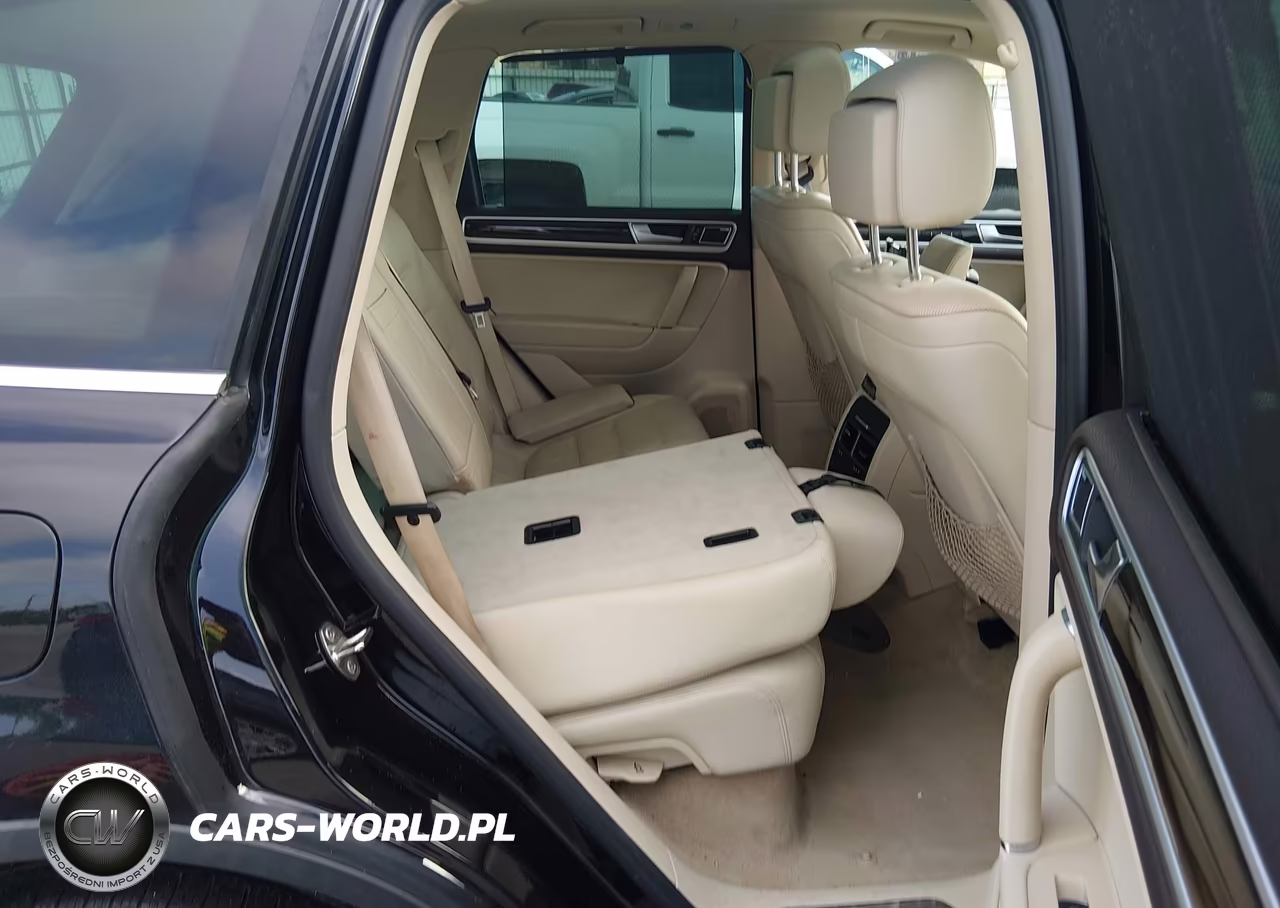 2016 Volkswagen Touareg Vr6 Executive VIN:WVGEF9BP5GD011576 - 8
