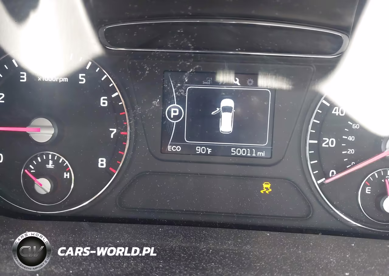 2018 Kia Sorento 2.4L Lx VIN:5XYPG4A34JG384077 - 15