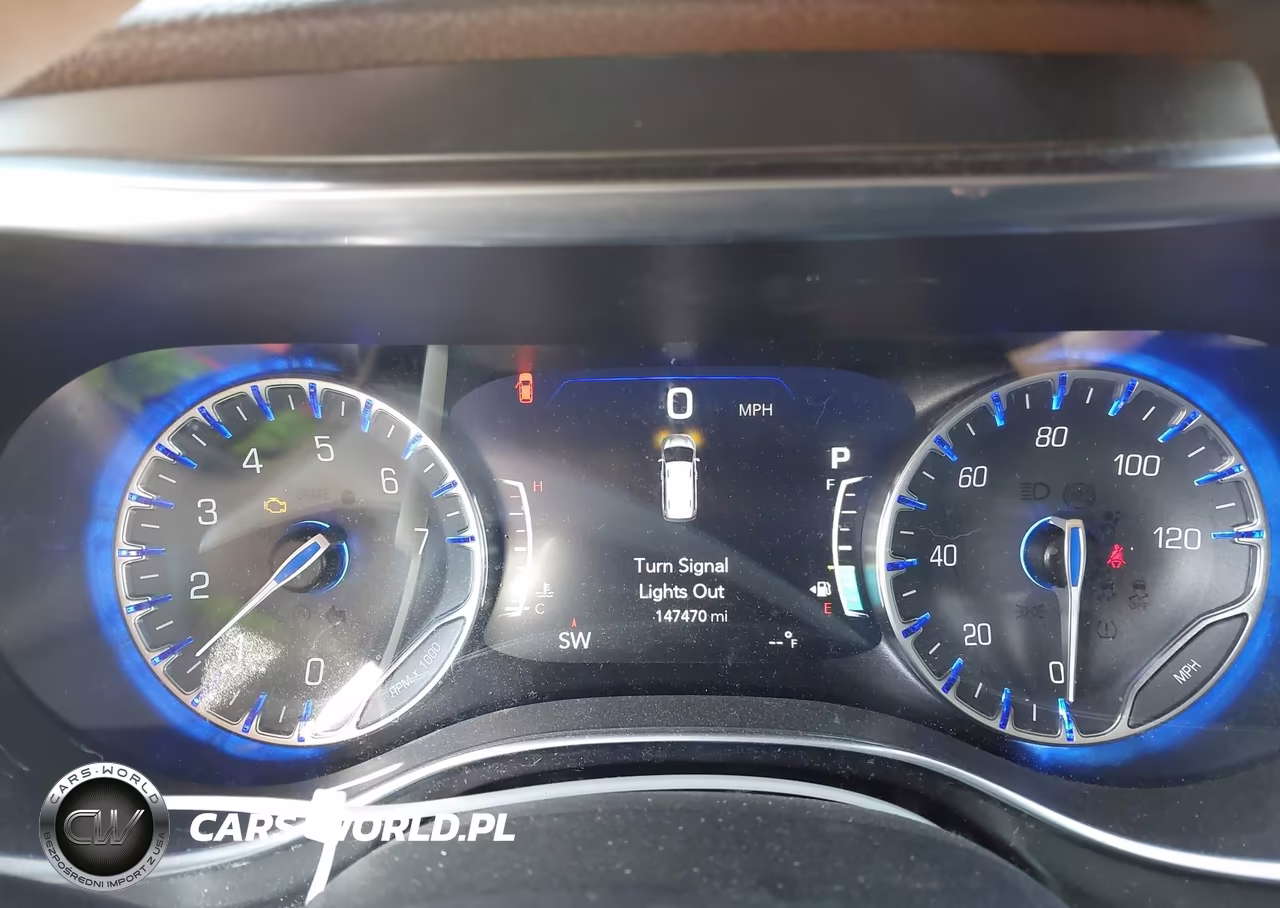 2017 Chrysler Pacifica Limited VIN:2C4RC1GG6HR544866 - 7