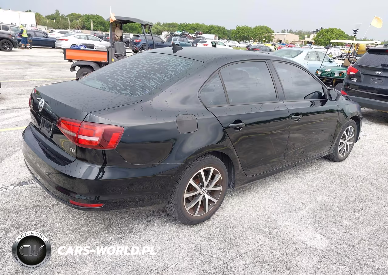2016 Volkswagen Jetta 1.4T Se VIN:3VWD67AJ3GM291954 - 4