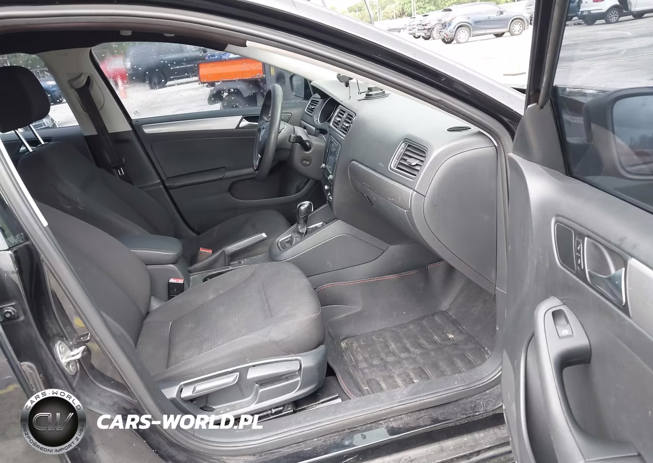 2016 Volkswagen Jetta 1.4T Se VIN:3VWD67AJ3GM291954 - 5