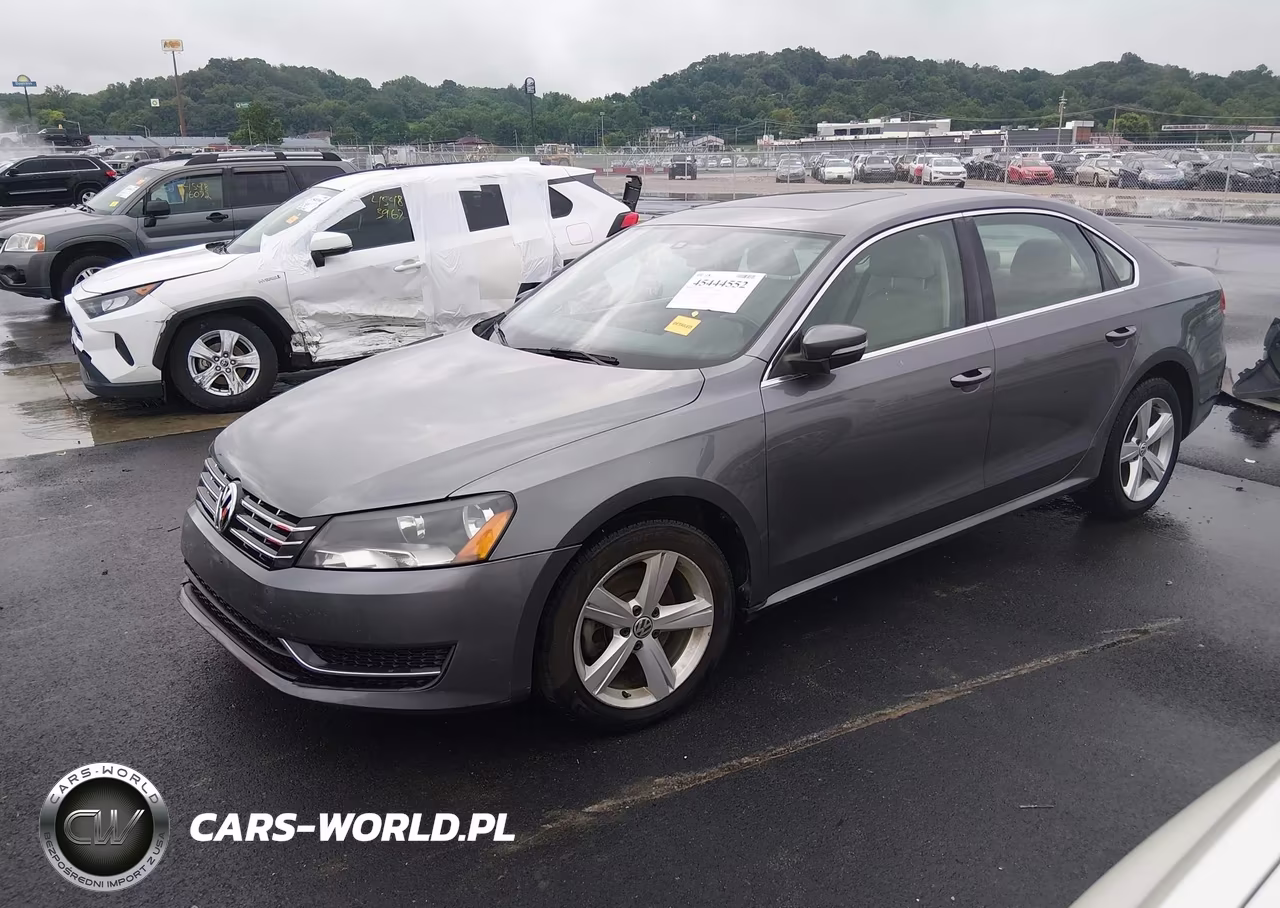 2013 Volkswagen Passat 2.0L Tdi Se VIN:1VWBN7A37DC147770 - 2