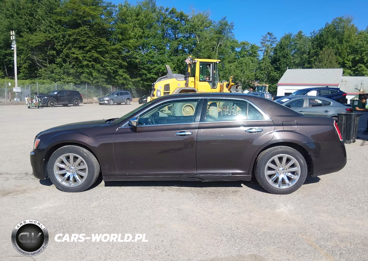2012 Chrysler 300 Limited VIN:2C3CCACG9CH174494 - 14