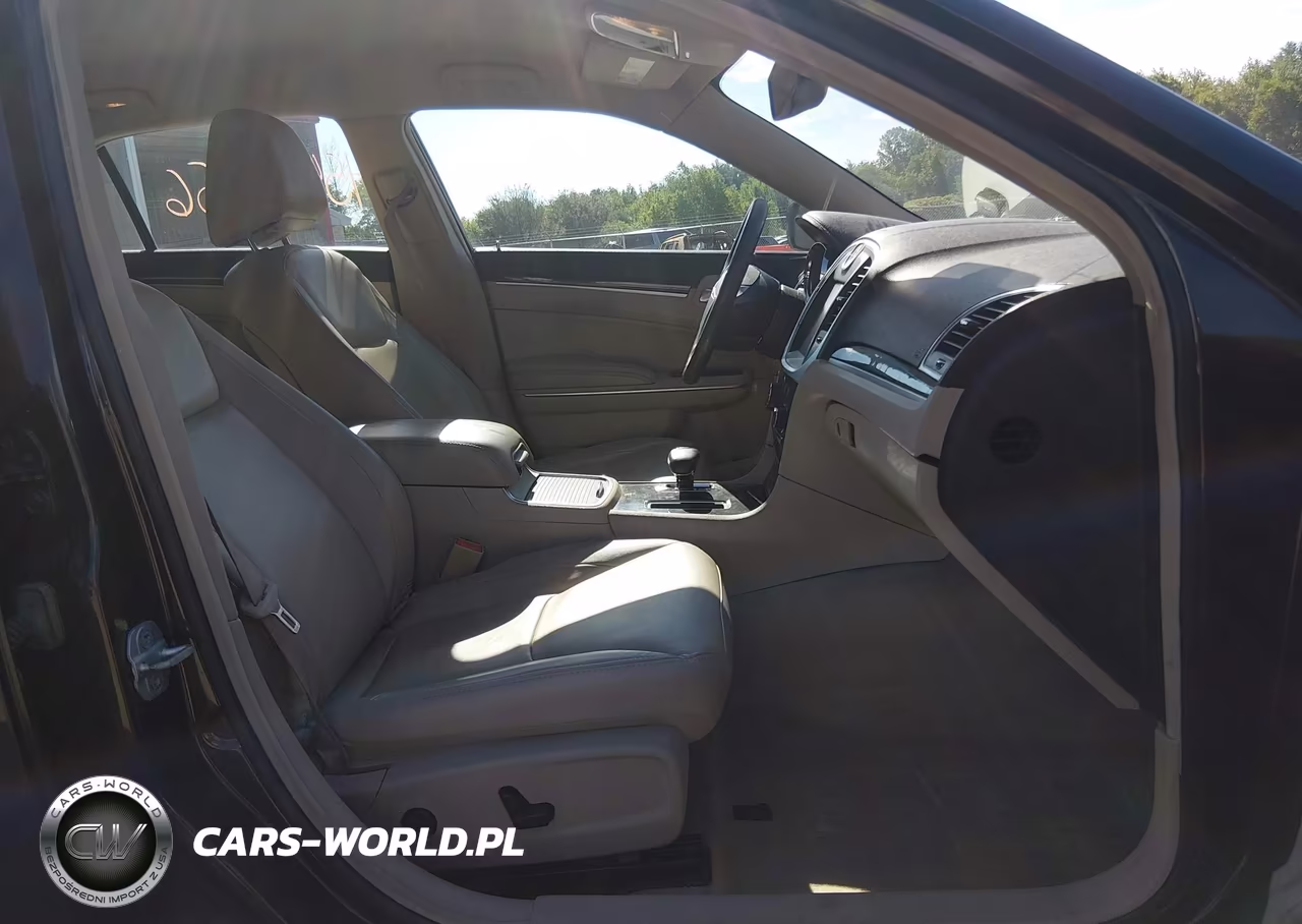 2012 Chrysler 300 Limited VIN:2C3CCACG9CH174494 - 5