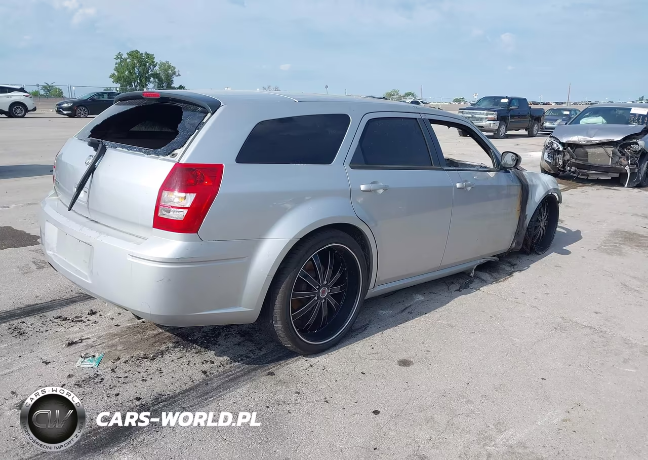 2007 Dodge Magnum VIN:2D4FV47T57H730692 - 4