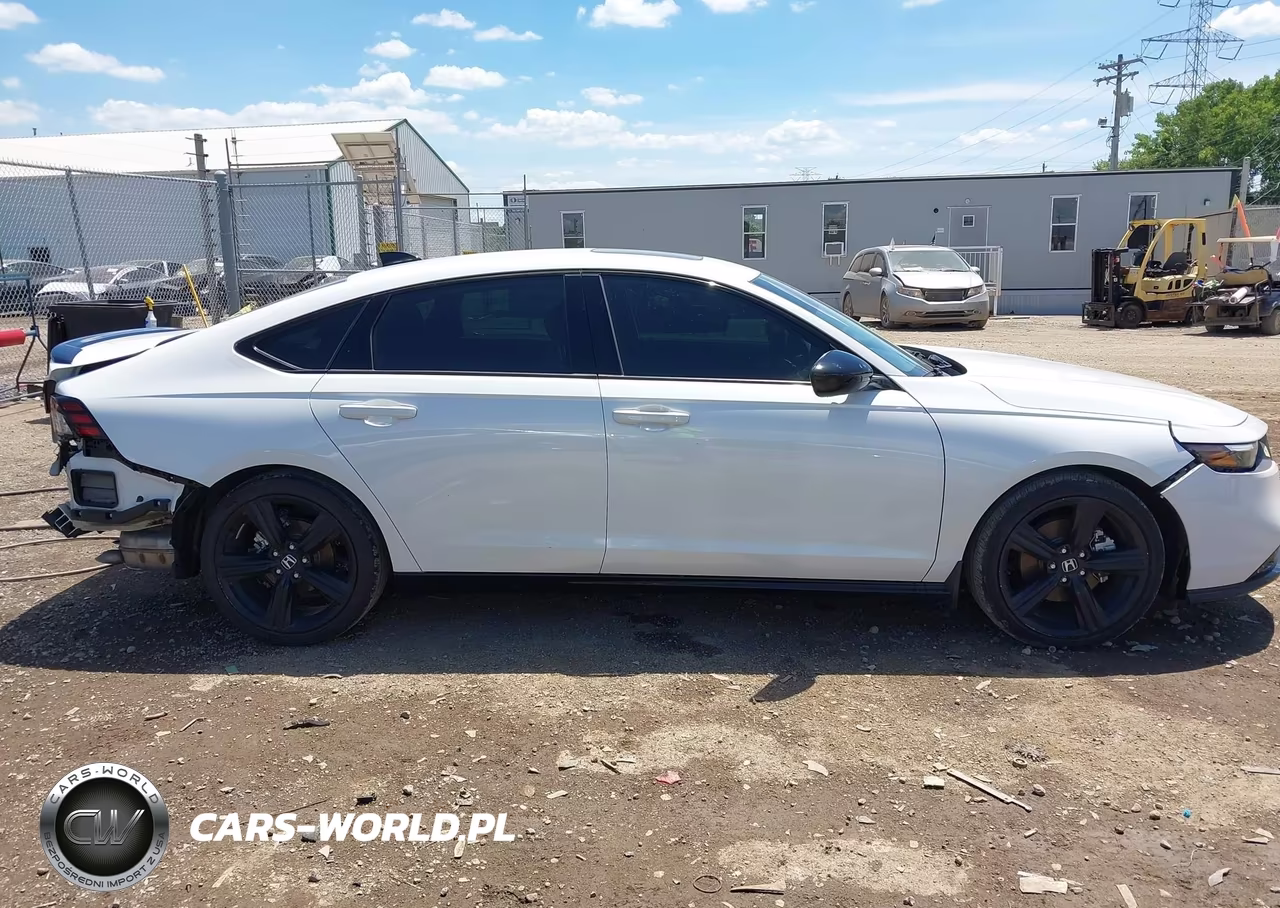 2024 Honda Accord Hybrid Sport-L VIN:1HGCY2F72RA075149 - 14