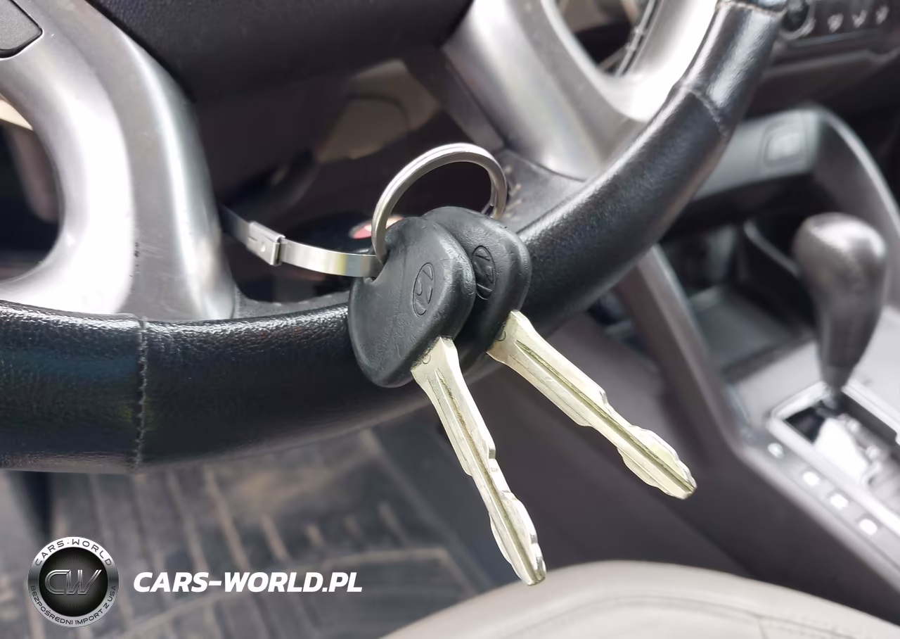 2011 Hyundai Tucson Gls VIN:KM8JUCAC5BU248190 - 11