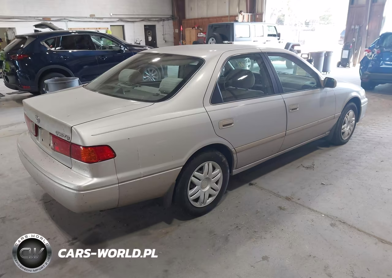 2001 Toyota Camry Ce VIN:4T1BG22K51U026016 - 4