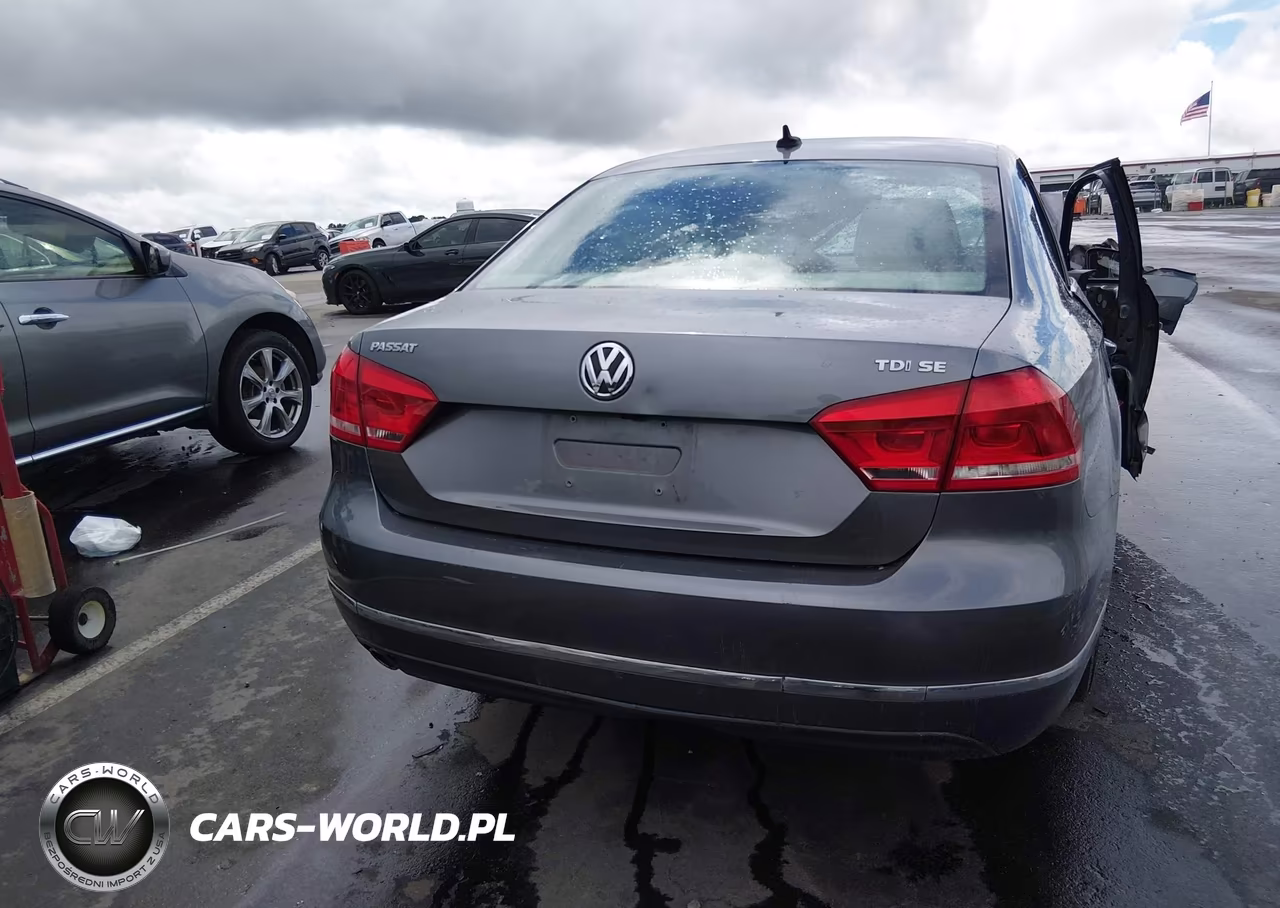 2015 Volkswagen Passat 2.0L Tdi Se VIN:1VWBV7A35FC082064 - 17
