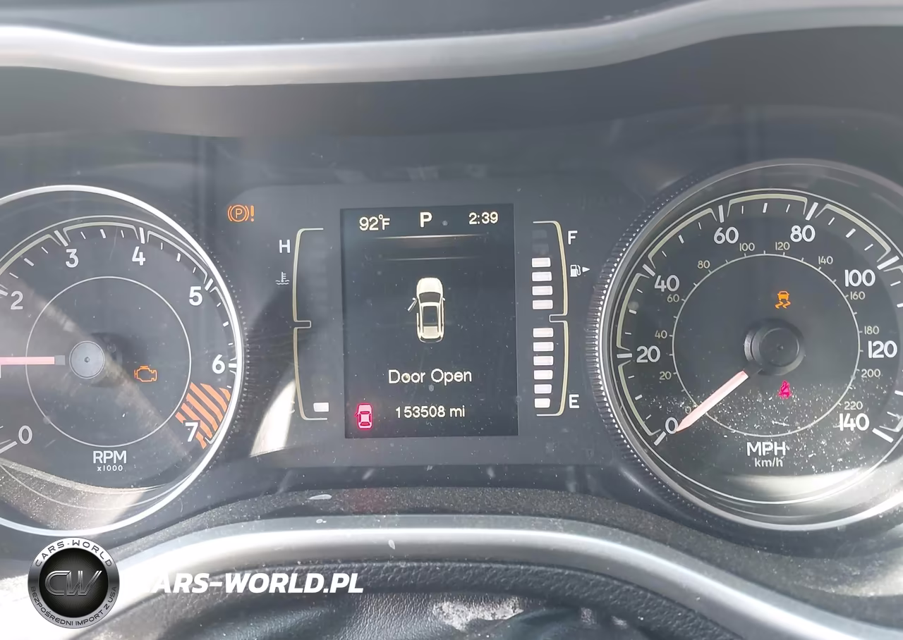 2014 Jeep Cherokee Latitude VIN:1C4PJLCBXEW202049 - 7