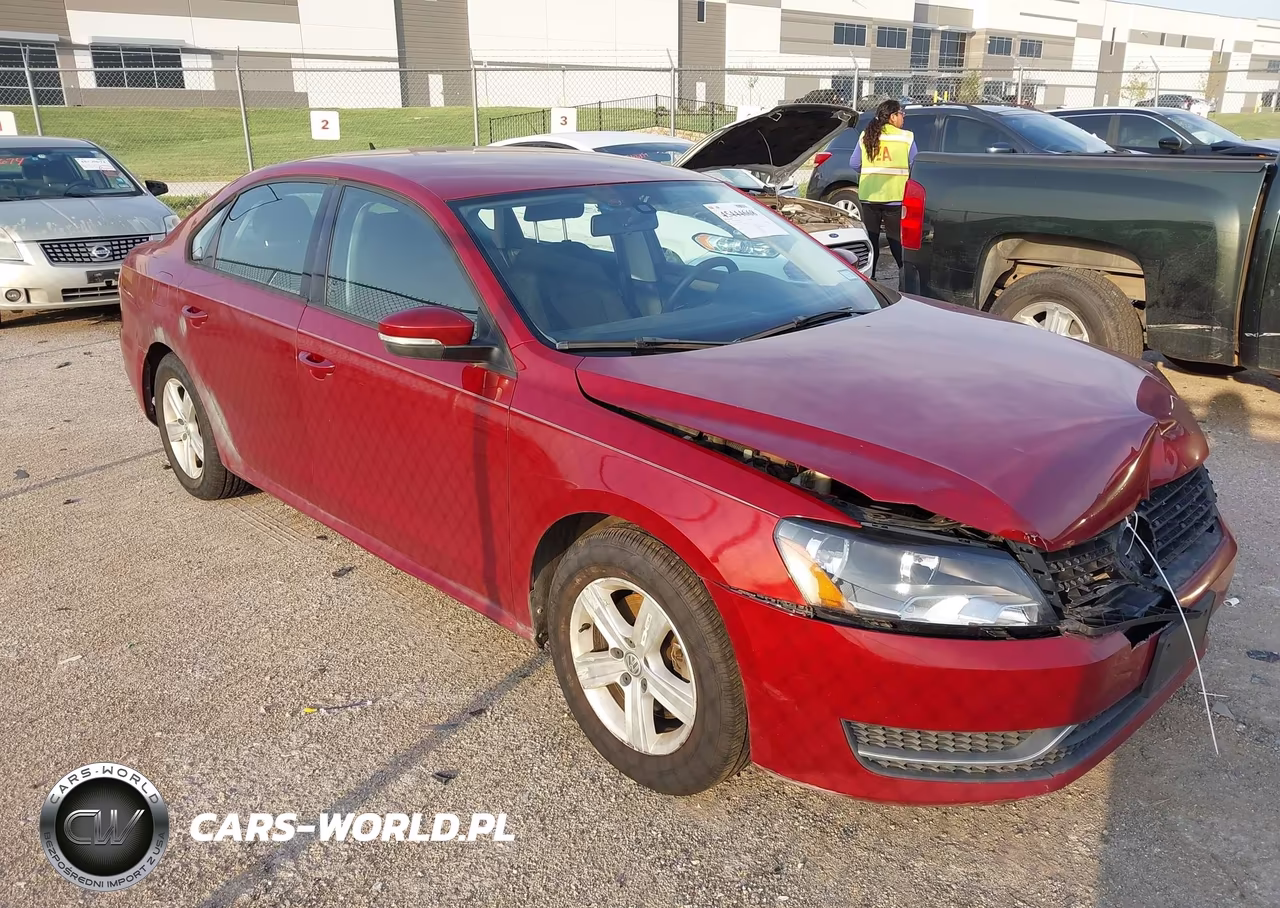 2015 Volkswagen Passat 1.8T S – zdjęcie 1 z 11