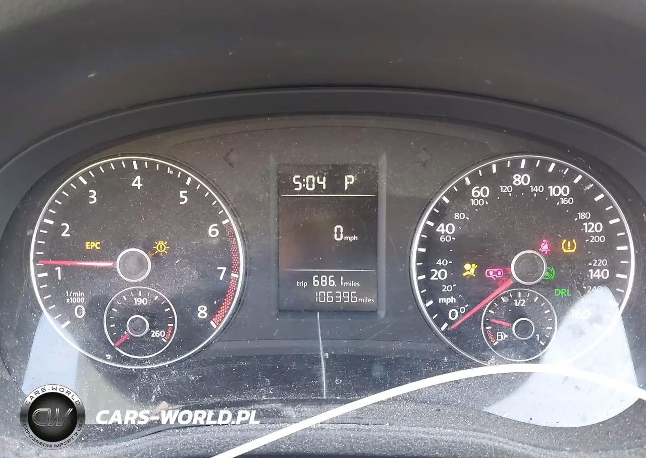 2015 Volkswagen Passat 1.8T S VIN:1VWAT7A32FC073579 - 7