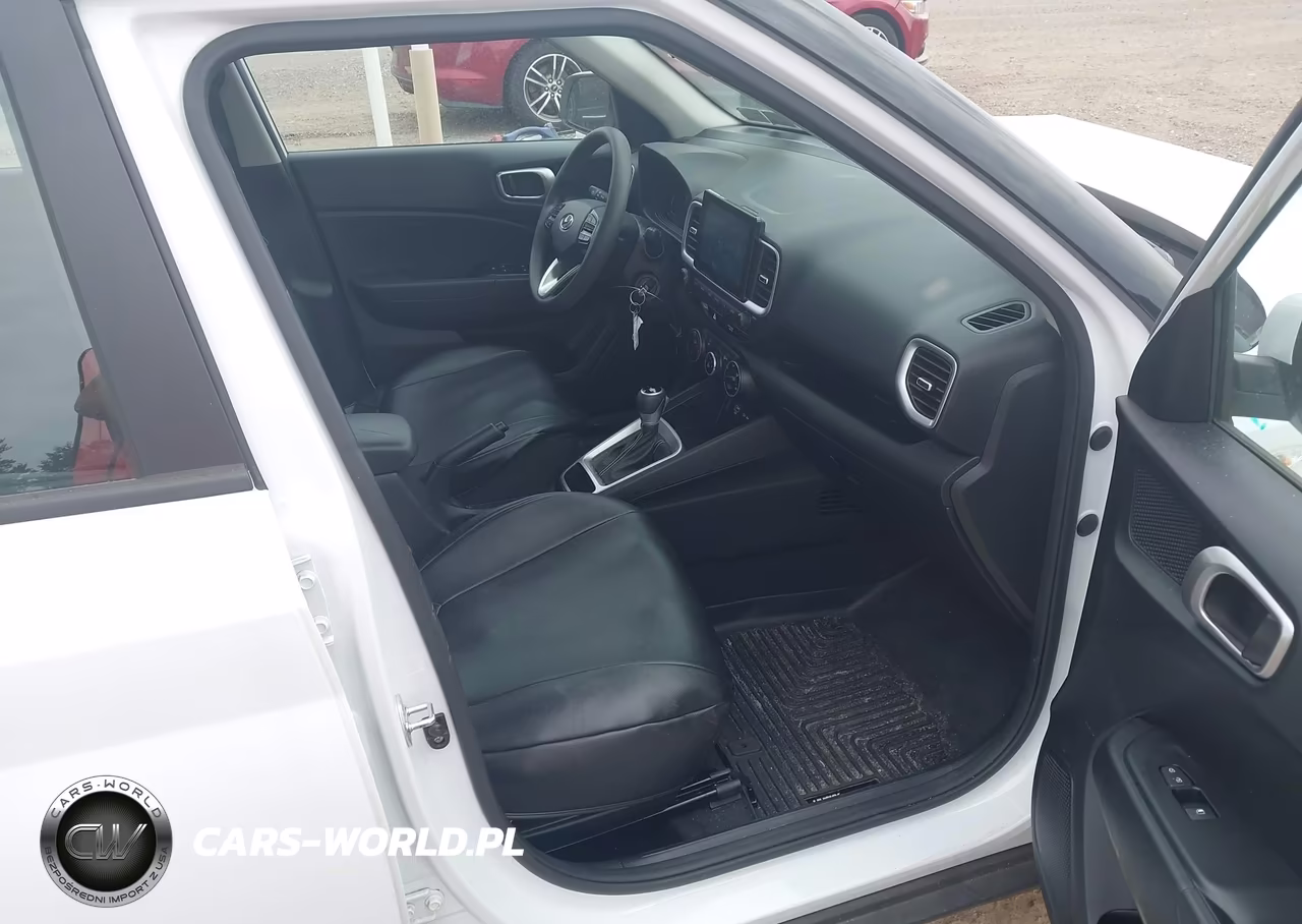 2023 Hyundai Venue Se VIN:KMHRB8A3XPU212279 - 5