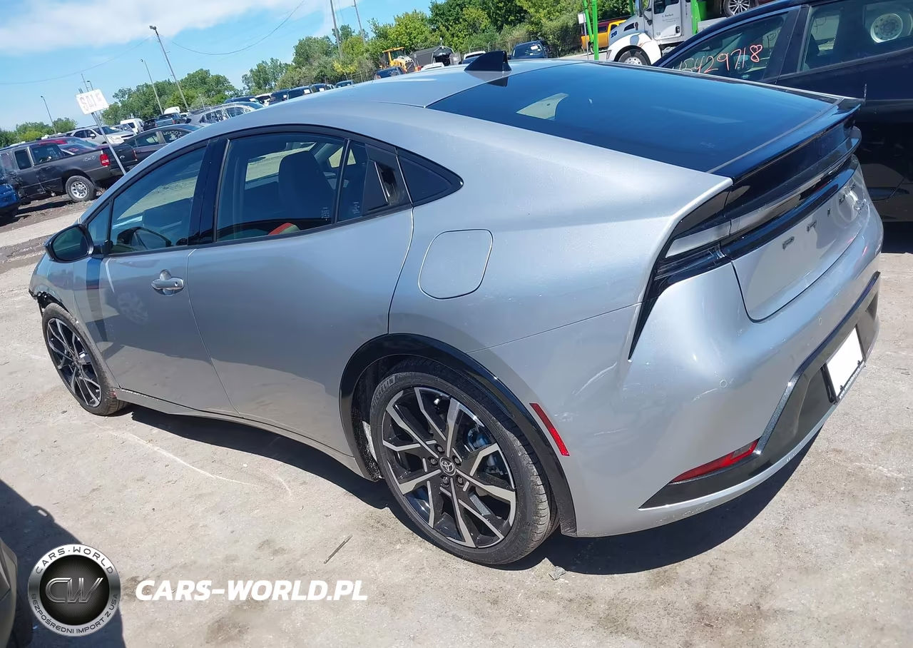2026 Toyota Prius Plug-In Hybrid Xse VIN:JTDACACU5T3078292 - 15