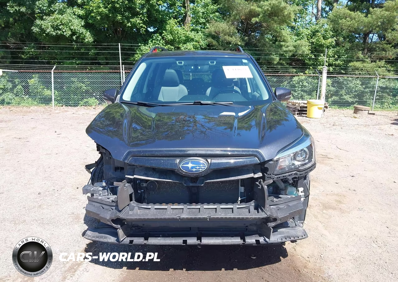 2019 Subaru Forester Sport VIN:JF2SKAPC7KH590115 - 13