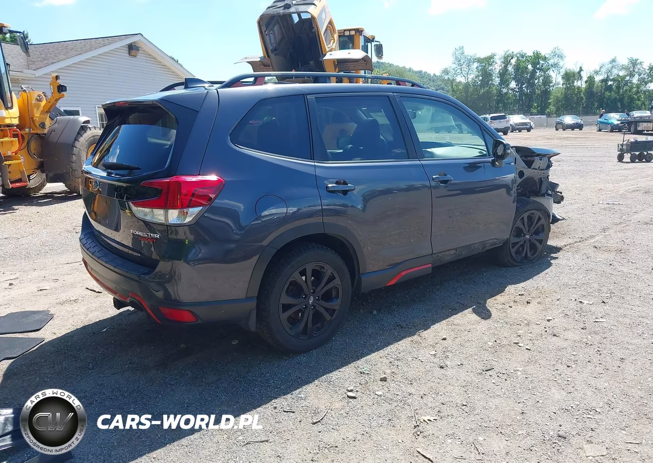 2019 Subaru Forester Sport VIN:JF2SKAPC7KH590115 - 4