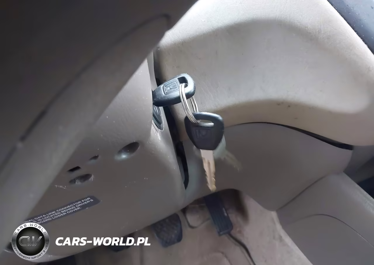1998 Honda Accord Lx VIN:1HGCG5548WA055723 - 11