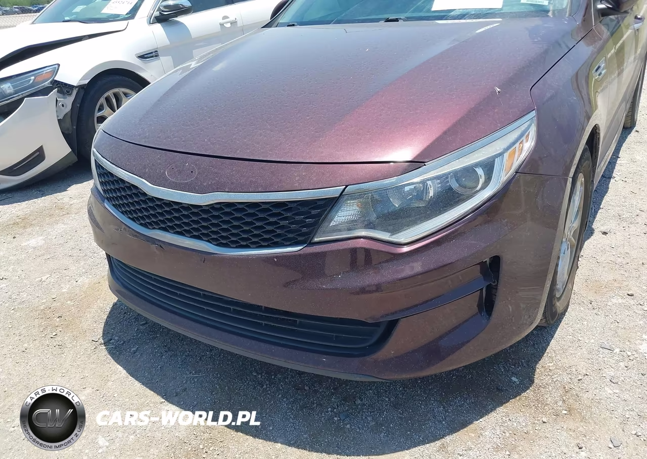 2017 Kia Optima Lx VIN:5XXGT4L32HG132545 - 12