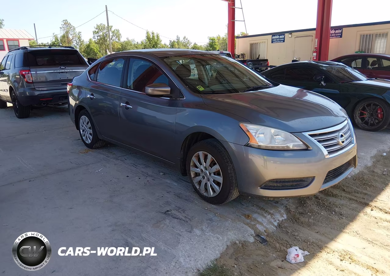2015 Nissan Sentra S – zdjęcie 1 z 11