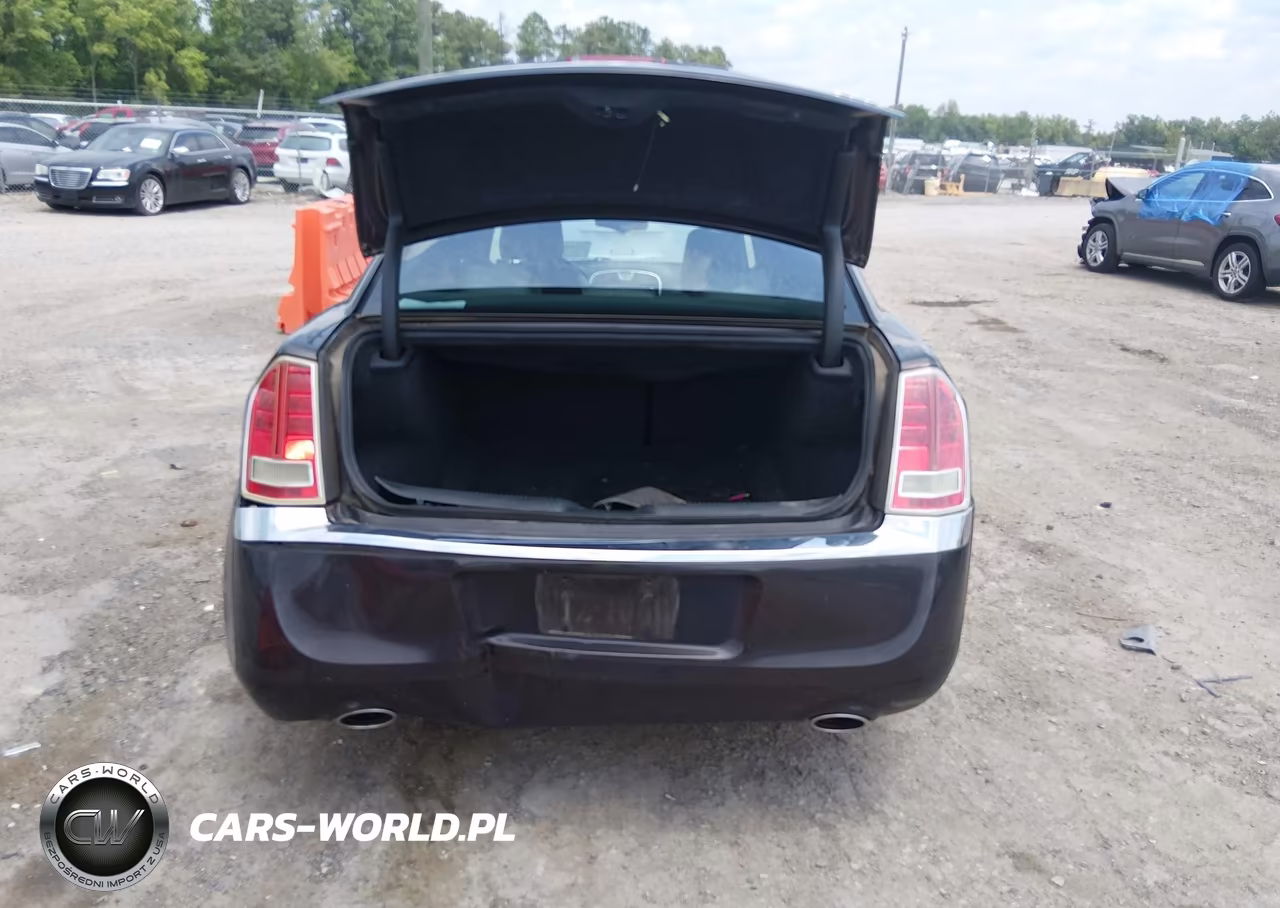 2012 Chrysler 300 Limited VIN:2C3CCACG0CH250894 - 16