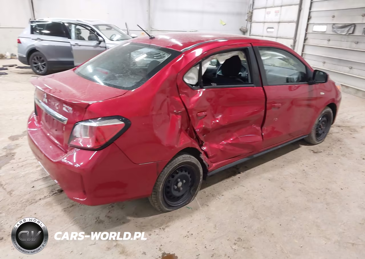 2022 Mitsubishi Mirage G4 Black Edition-Es-Le VIN:ML32FUFJXNHF08683 - 4