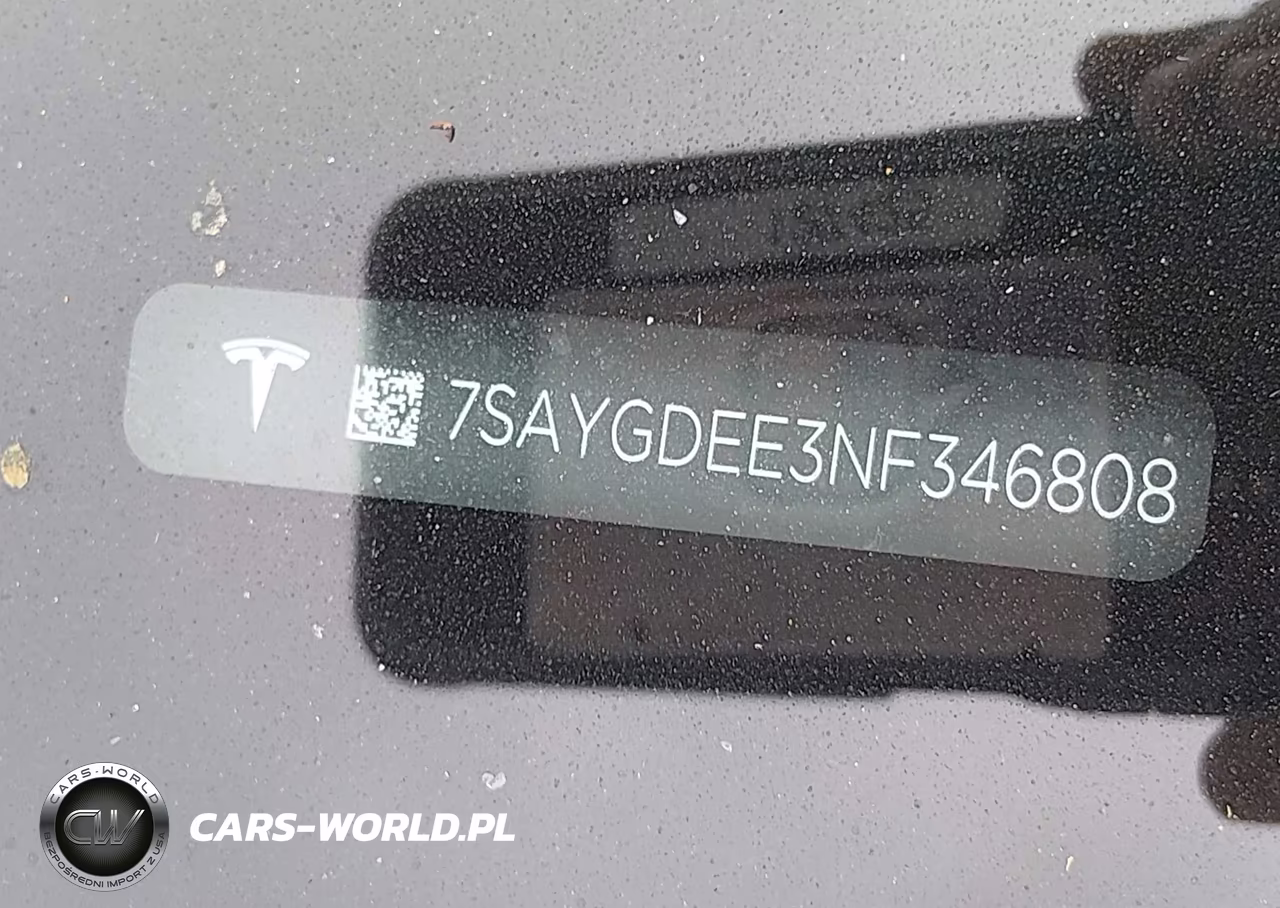 2022 Tesla Model Y Long Range Dual Motor All-Wheel Drive VIN:7SAYGDEE3NF346808 - 9