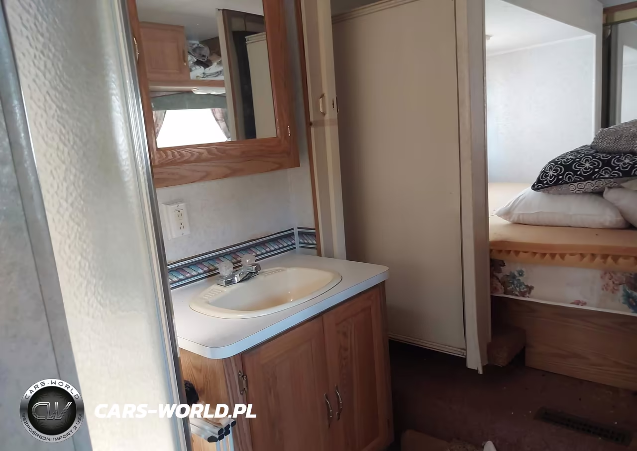 1998 Carri-Lite 5Th Wheel VIN:16F62C4R8W1013290 - 15