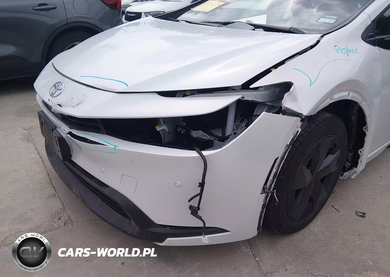 2026 Toyota Prius Le VIN:JTDACAAU0T3074430 - 6