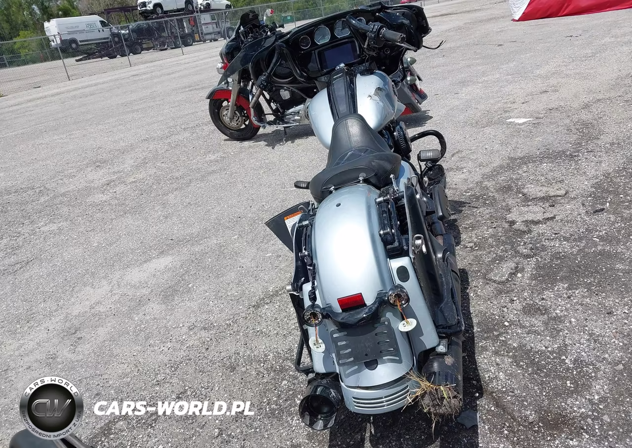 2023 Harley-Davidson Flhxs VIN:1HD1KRP17PB643069 - 6