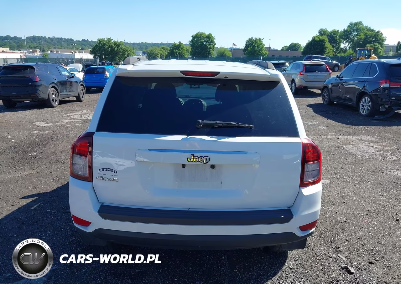 2014 Jeep Compass Sport VIN:1C4NJDBB9ED721779 - 16