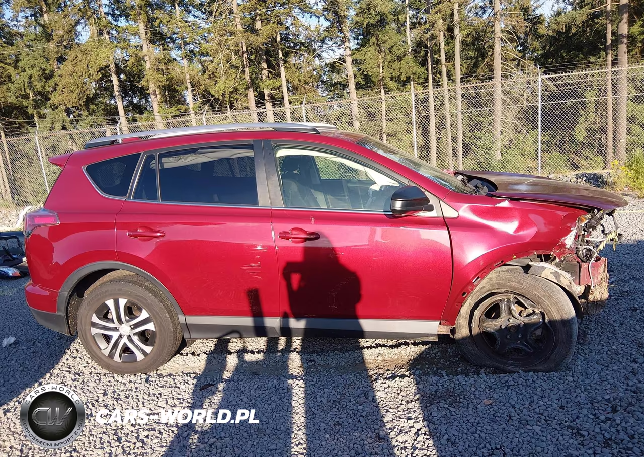 2018 Toyota Rav4 Le VIN:JTMBFREV9JD227035 - 13