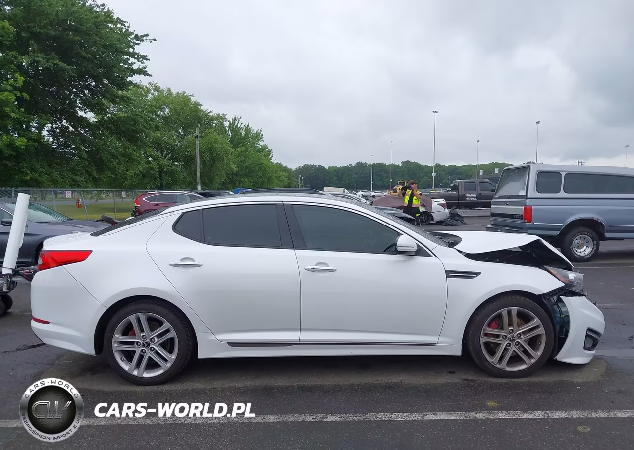 2013 Kia Optima Sx VIN:5XXGR4A69DG212592 - 13