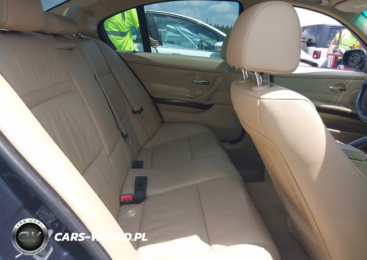 2010 BMW 328I VIN:WBAPH7G50ANM51416 - 8